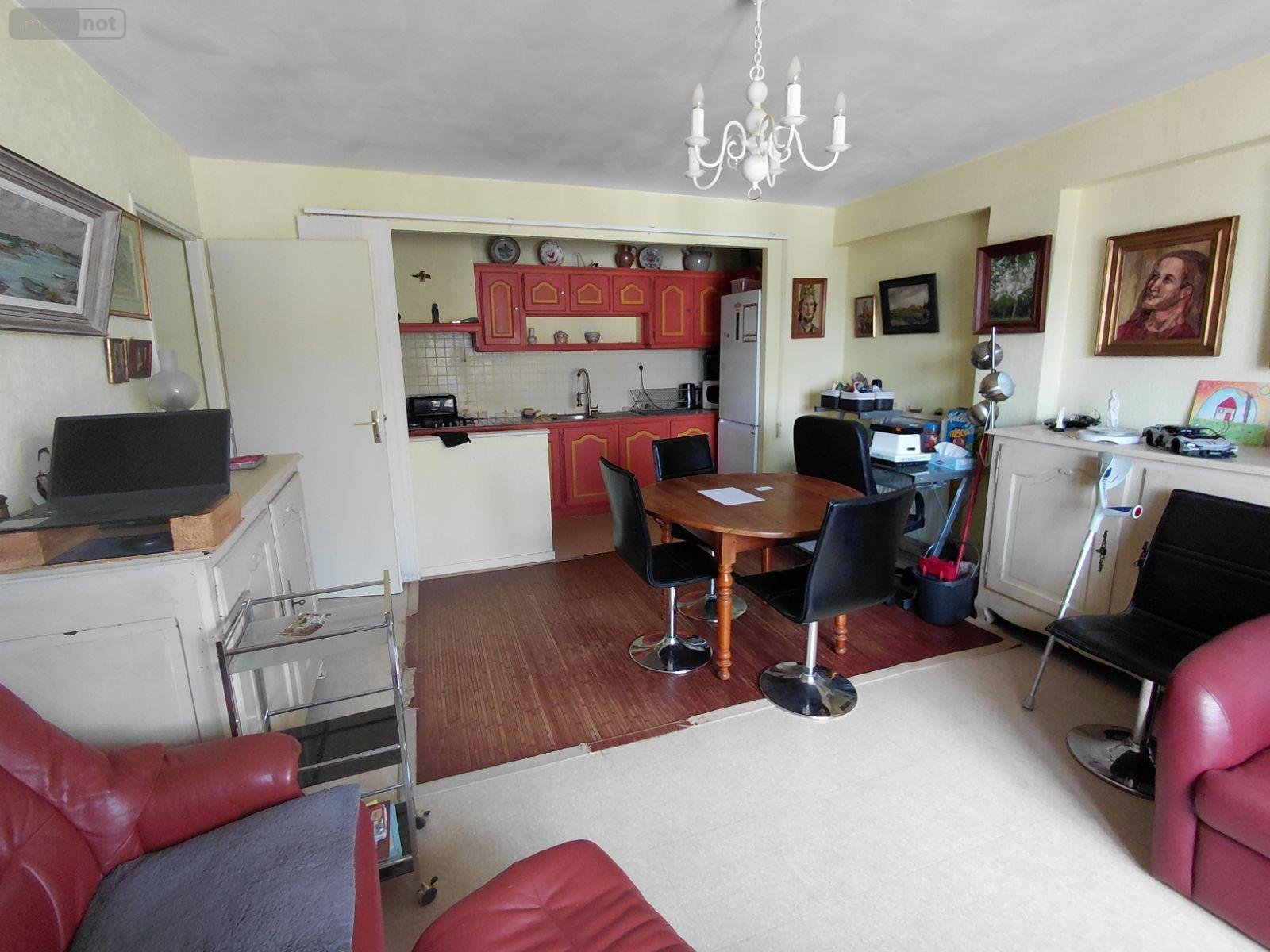 Appartement a vendre Pontivy 56300 Morbihan 57 m2 3 pièces 156000 euros