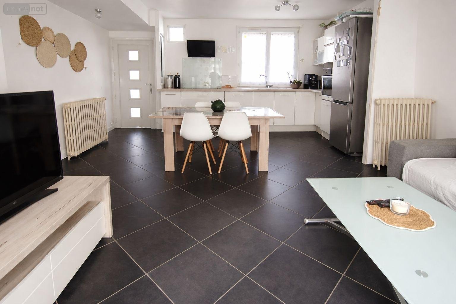 Maison a vendre Allonnes 72700 Sarthe 69 m2 4 pièces 152250 euros