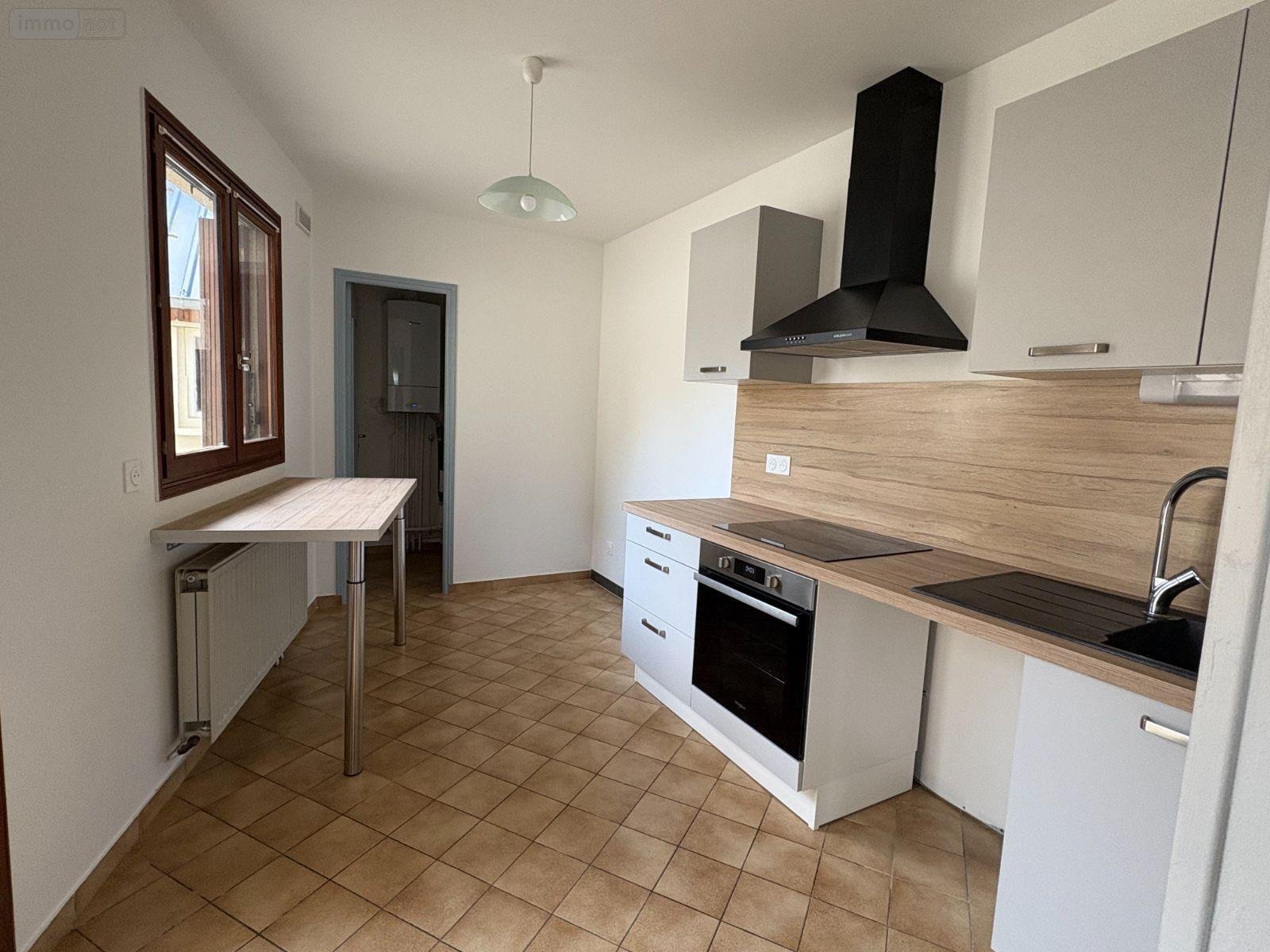 Location maison Eu 76260 Seine-Maritime 65 m2 4 pièces 700 euros