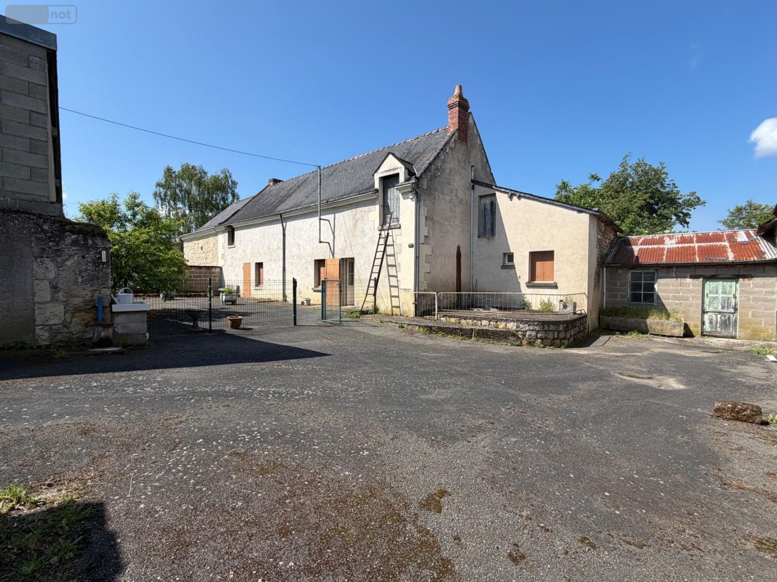 Maison a vendre Chinon 37500 Indre-et-Loire 85 m2 3 pièces 160000 euros