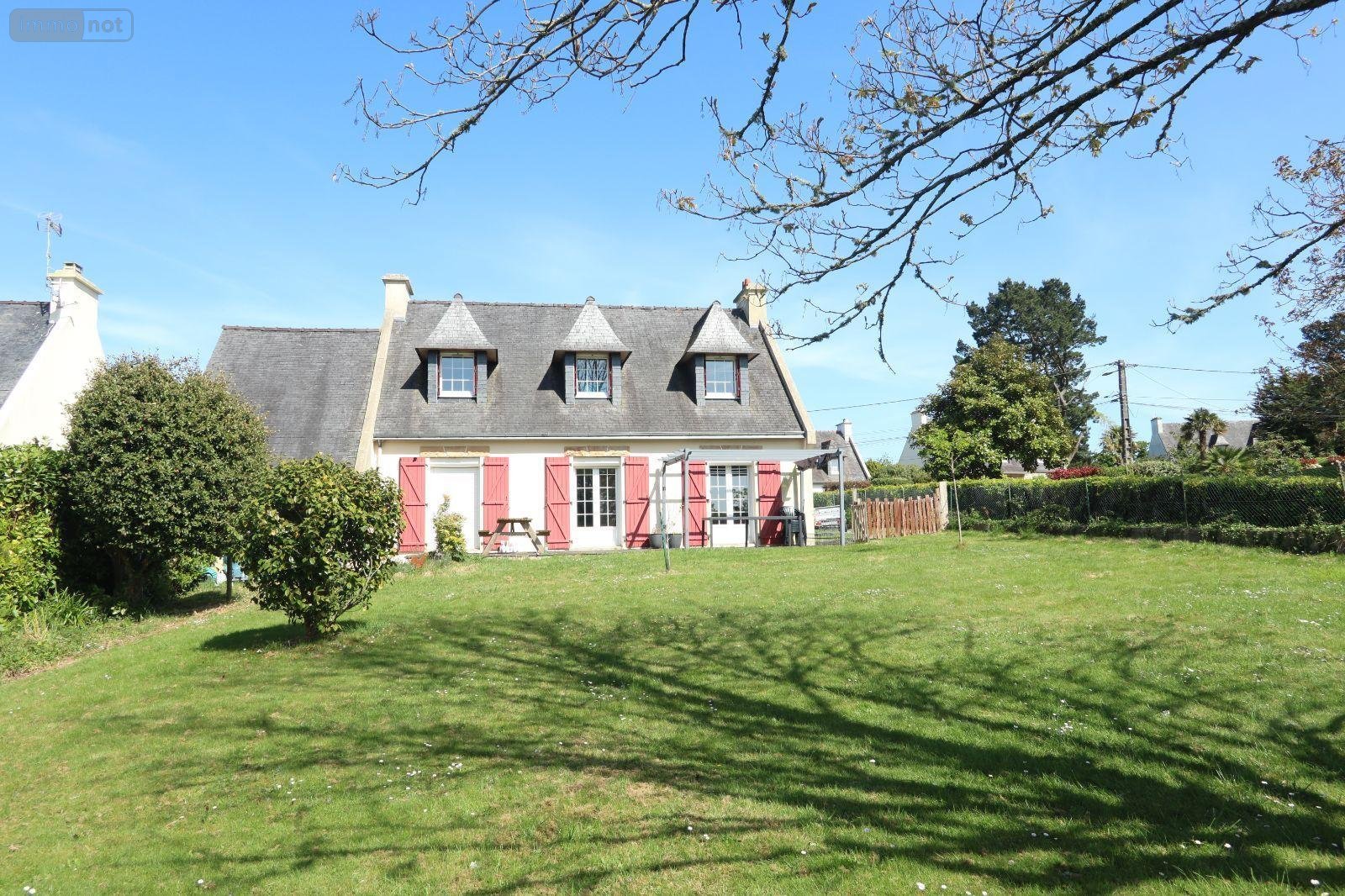 Maison a vendre Le Faou 29590 Finistère 119 m2  301880 euros