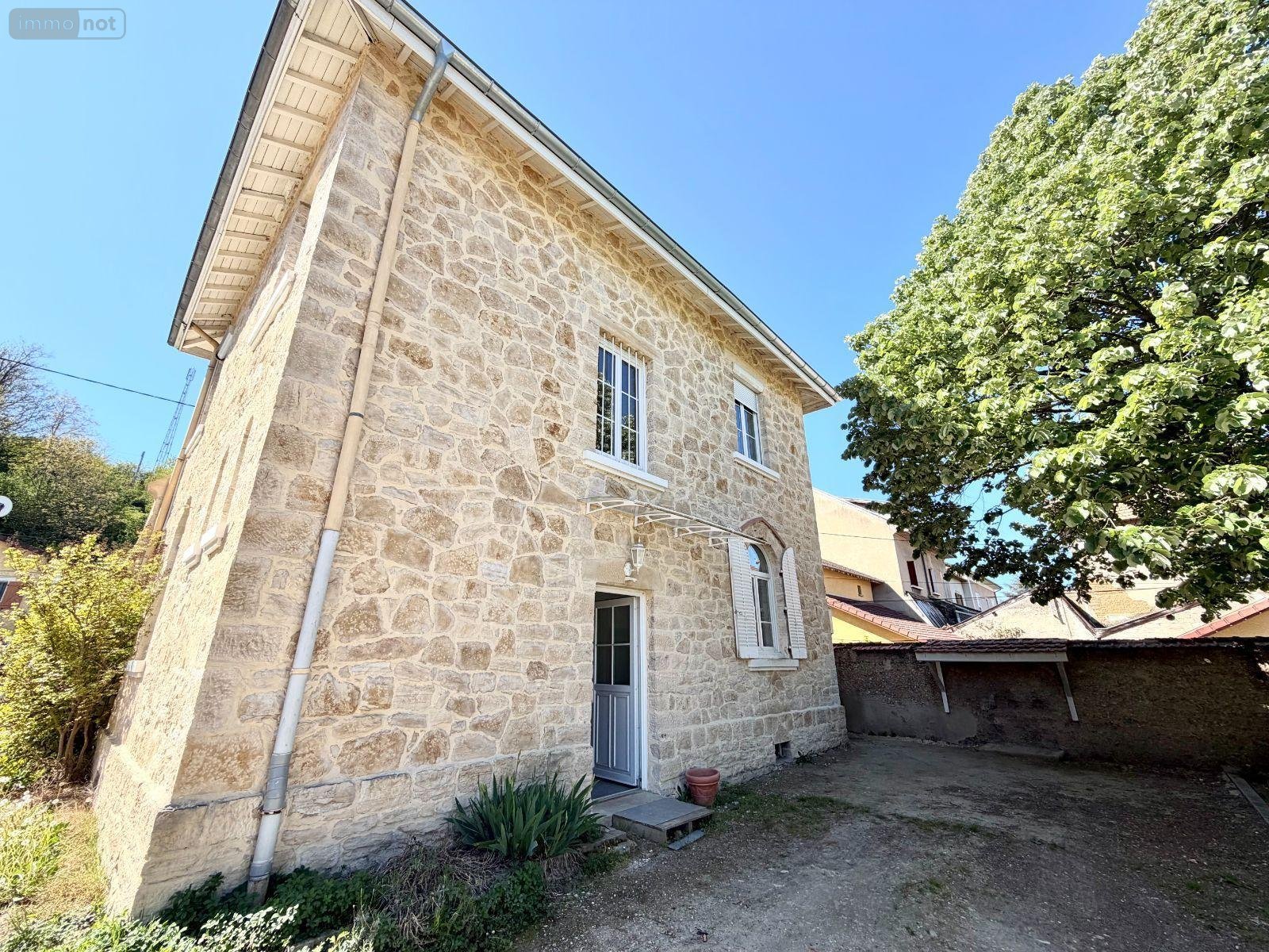 Maison a vendre La Tour-du-Pin 38110 Isère 90 m2 4 pièces 249000 euros
