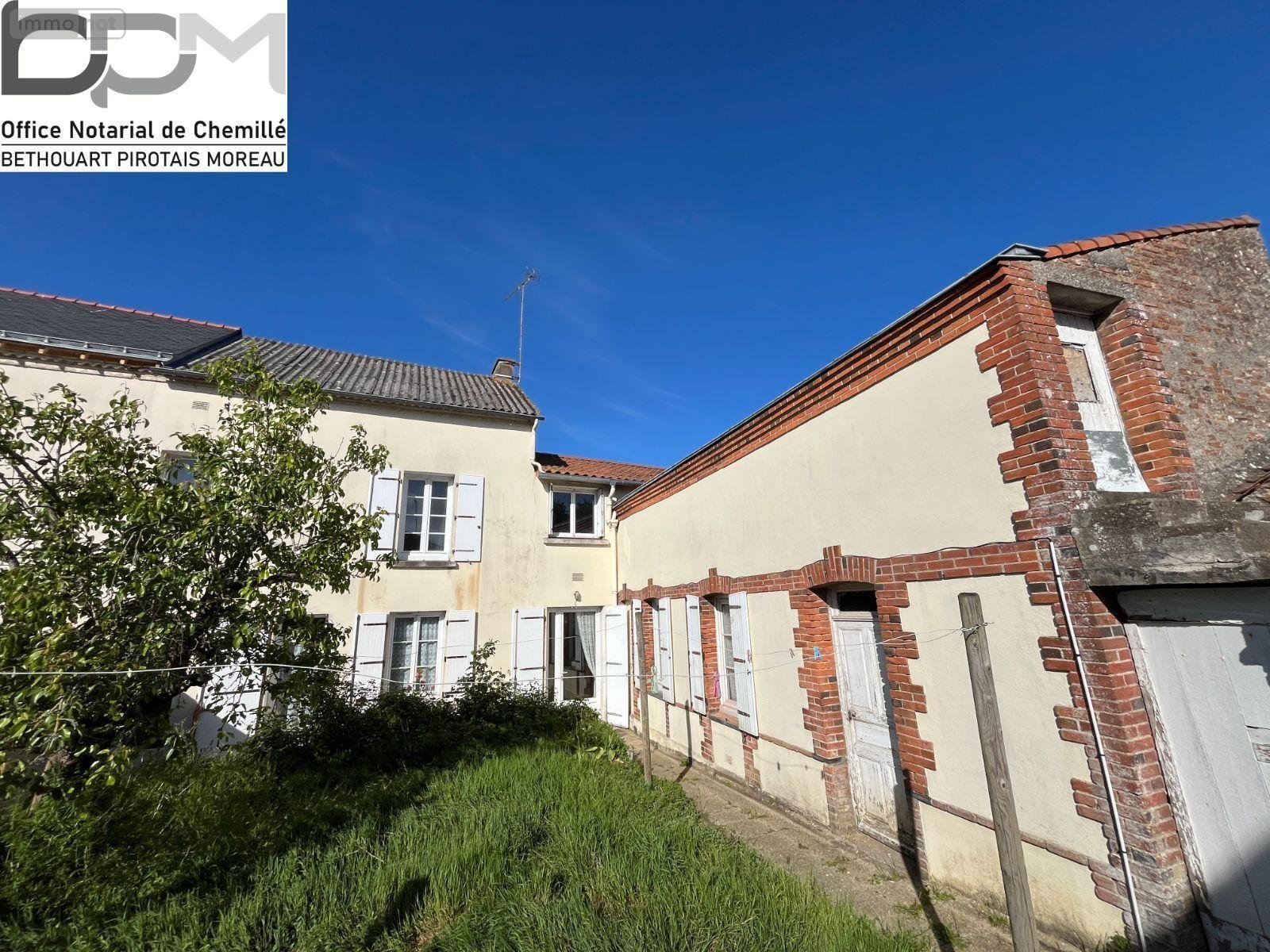 Maison a vendre Chemillé-en-Anjou 49120 Maine-et-Loire 132 m2 5 pièces 143000 euros