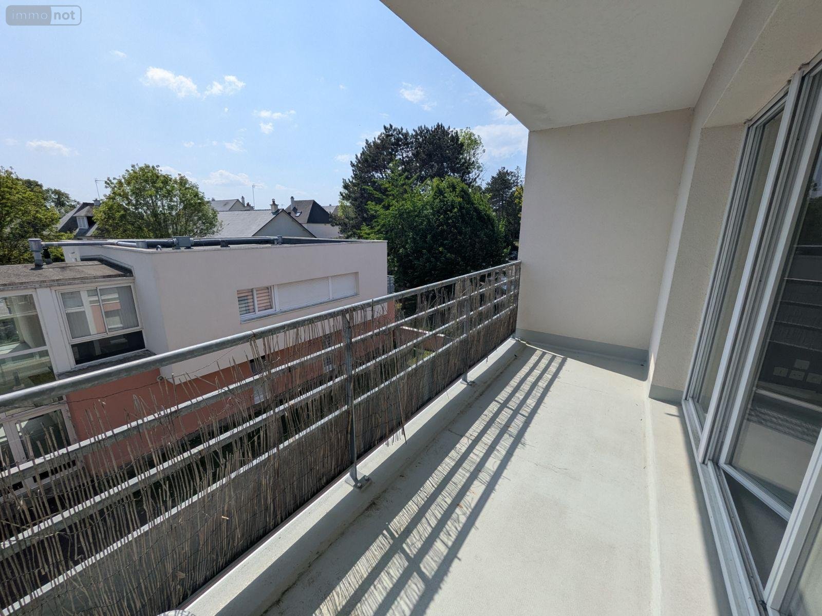 Location appartement Chartres-de-Bretagne 35131 Ille-et-Vilaine 60 m2 3 pièces 725 euros