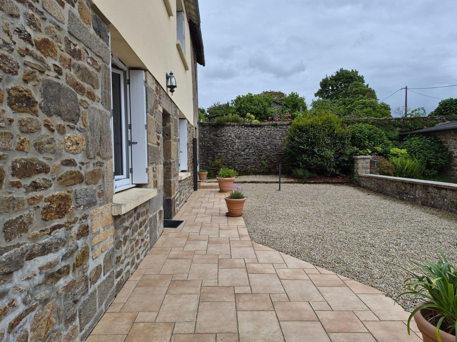 Maison a vendre Saint Père Marc en Poulet 35430 Ille-et-Vilaine 157 m2 7 pièces 487600 euros