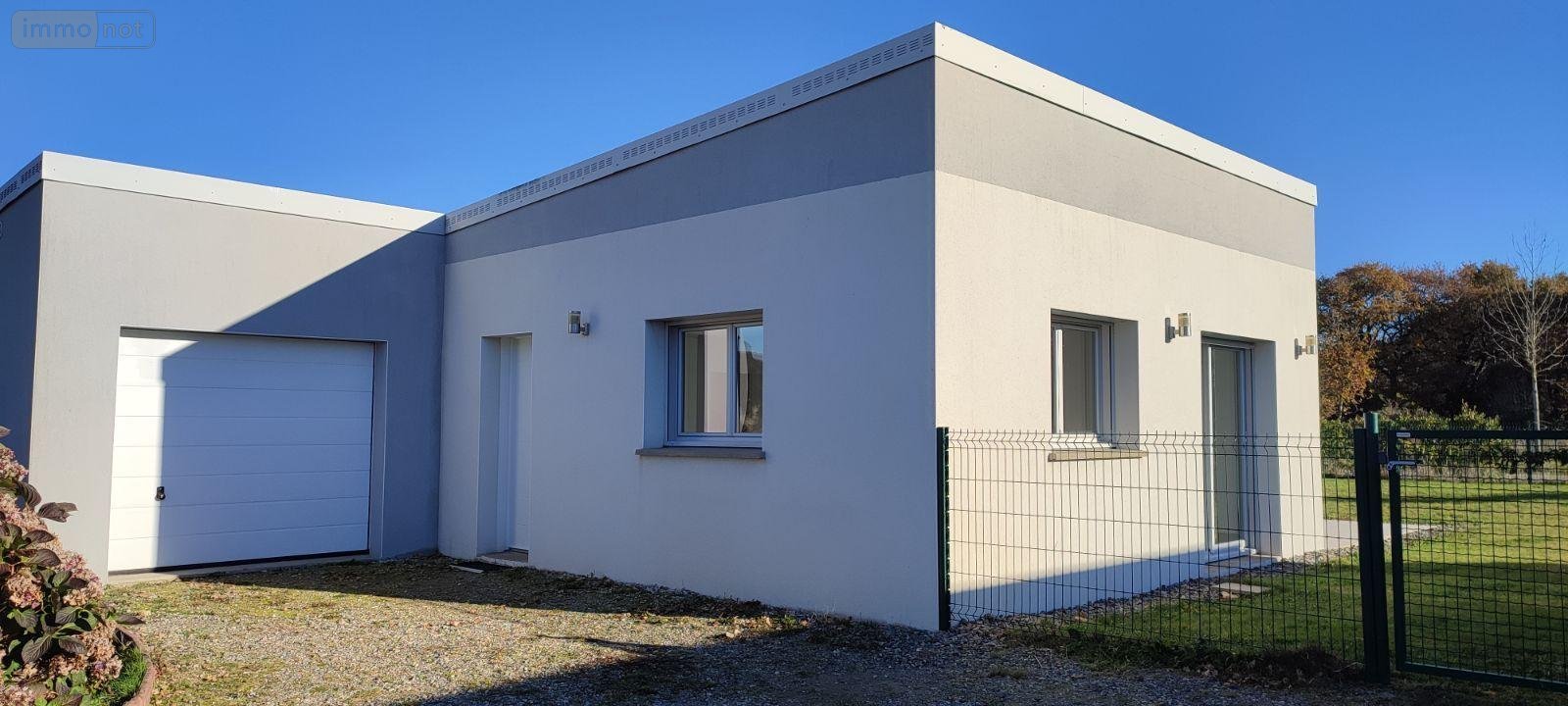 Location maison Sulniac 56250 Morbihan 91 m2 4 pièces 1000 euros