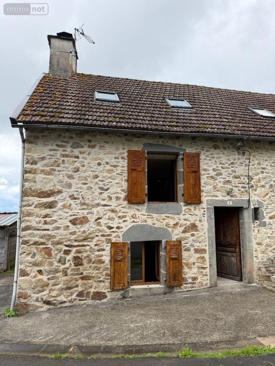 Maison a vendre Chalvignac 15200 Cantal 73 m2 3 pièces 90100 euros