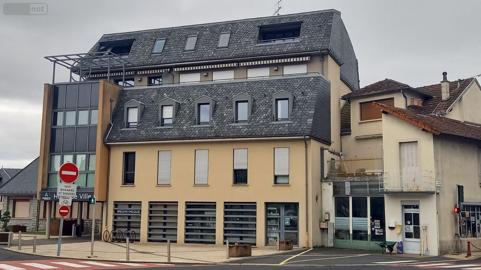 Appartement a vendre Arpajon-sur-Cère 15130 Cantal 84 m2  148400 euros