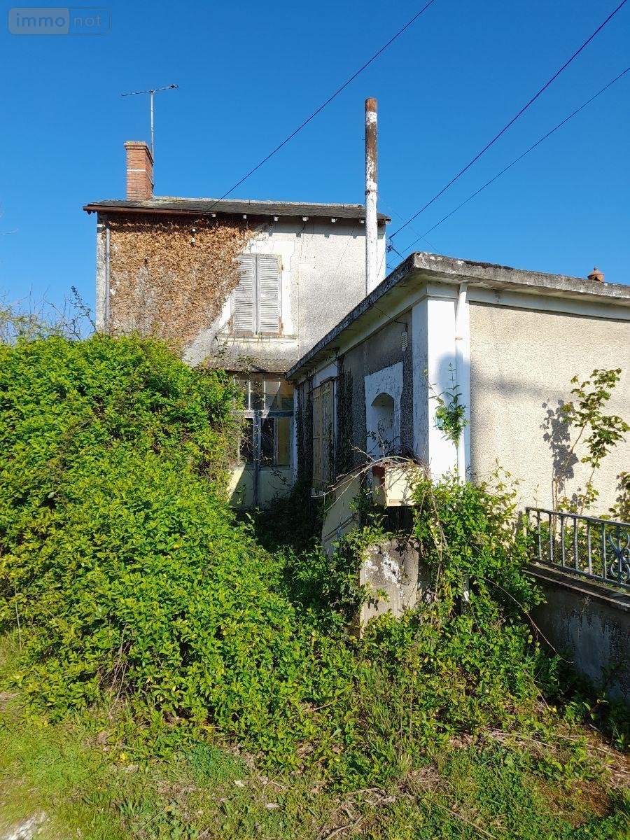 Maison a vendre Frontenay-sur-Dive 86330 Vienne 80 m2 3 pièces 16000 euros