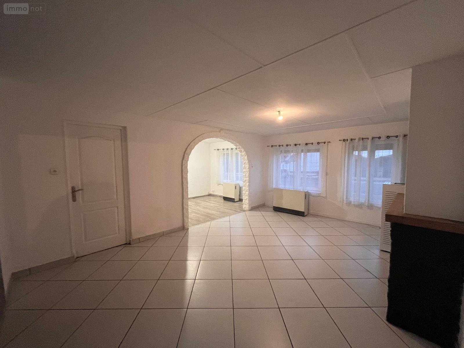 Location maison Wallon-Cappel 59190 Nord 111 m2  766 euros