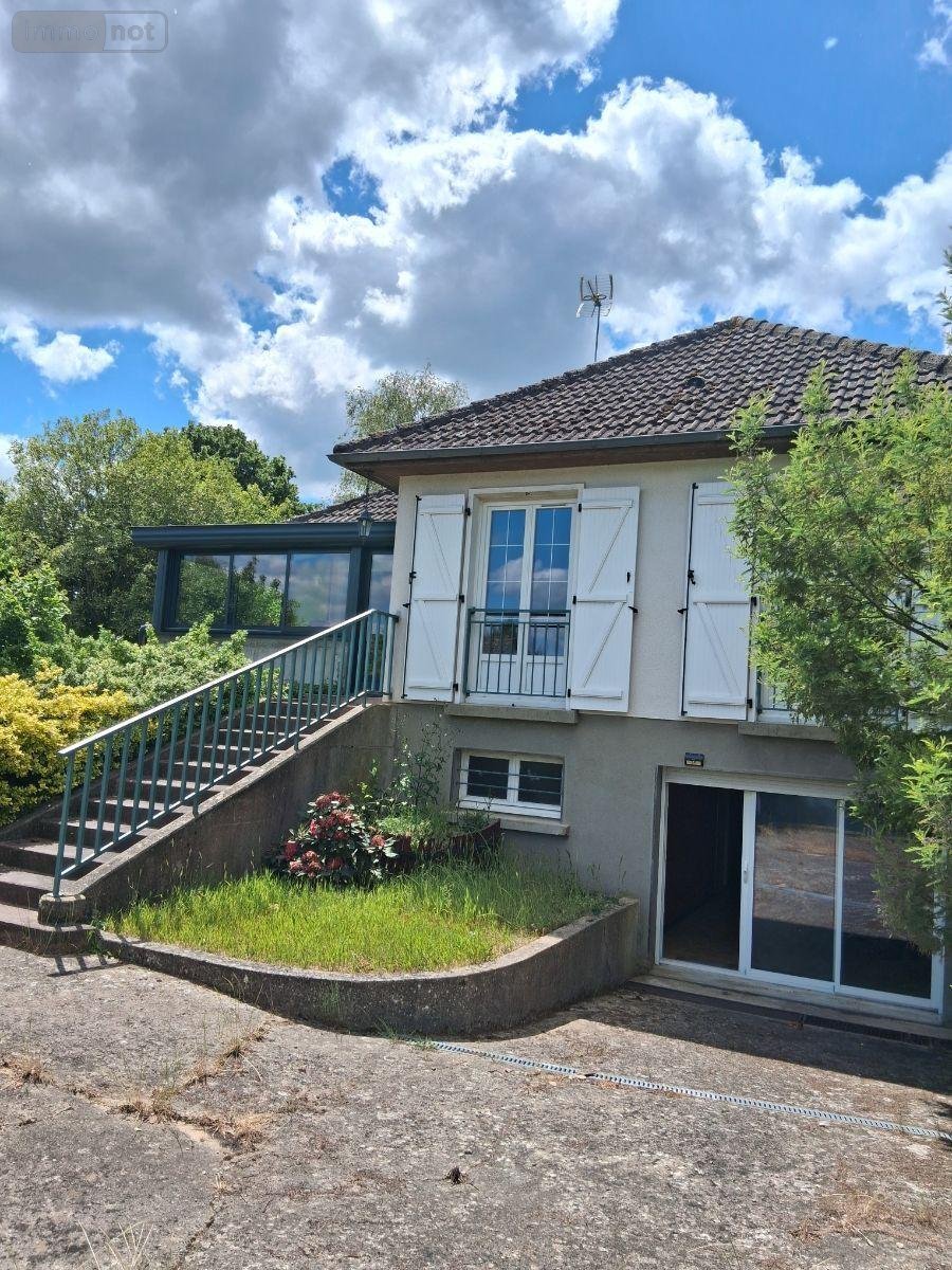Maison a vendre La Flèche 72200 Sarthe 110 m2 6 pièces 157200 euros