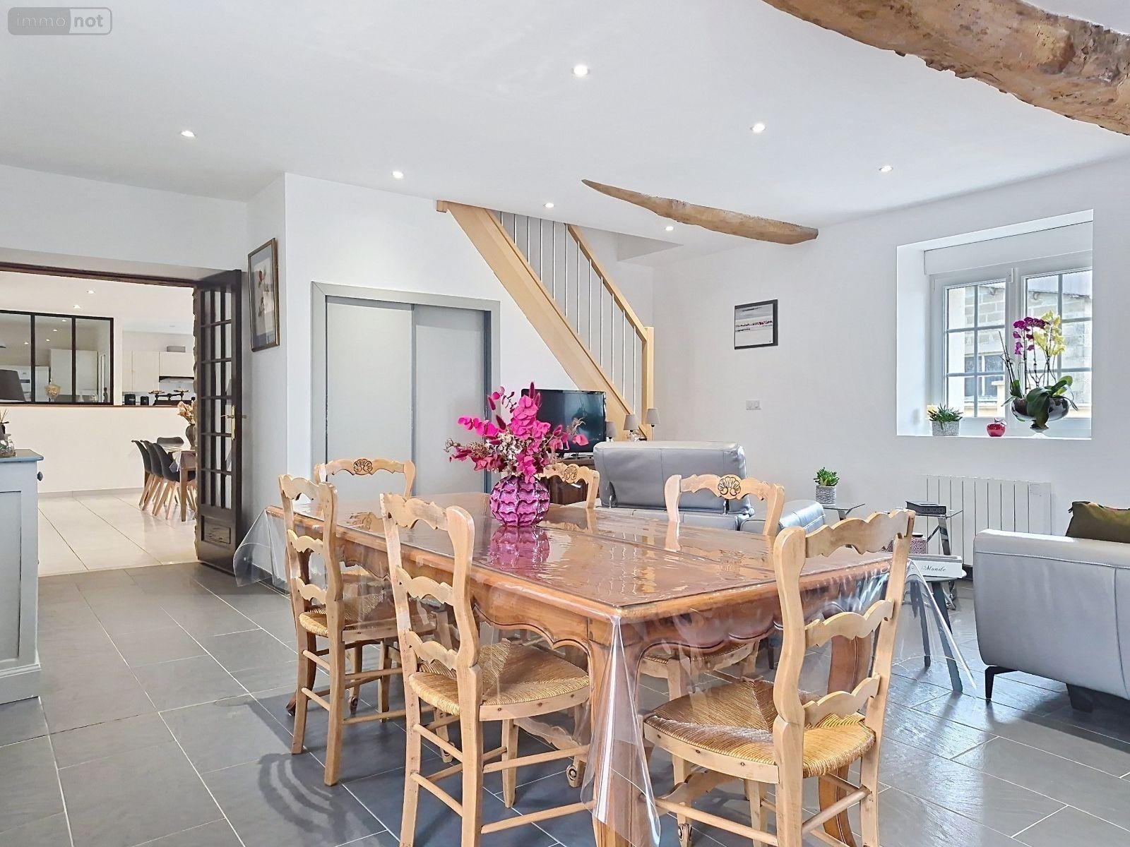 Maison a vendre Hirel 35120 Ille-et-Vilaine 230 m2 8 pièces 343400 euros