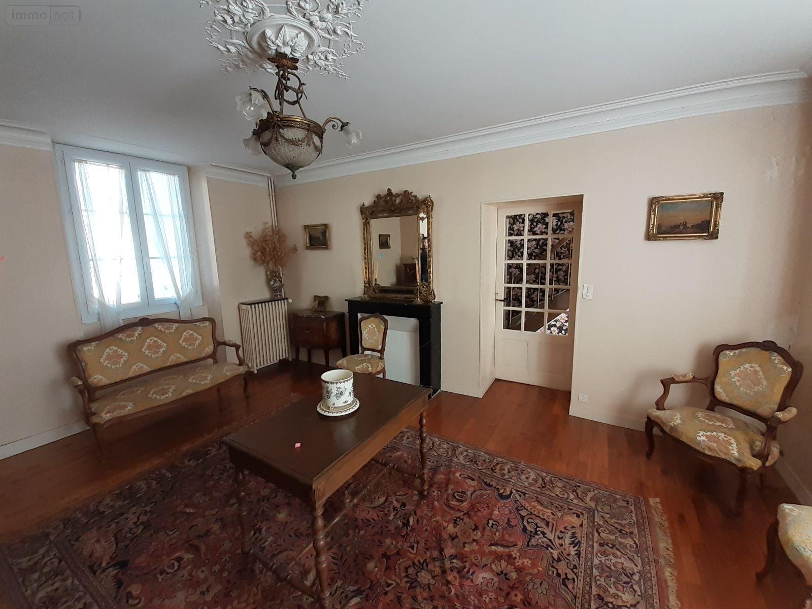 Maison a vendre Pontvallain 72510 Sarthe 187 m2 7 pièces 189000 euros