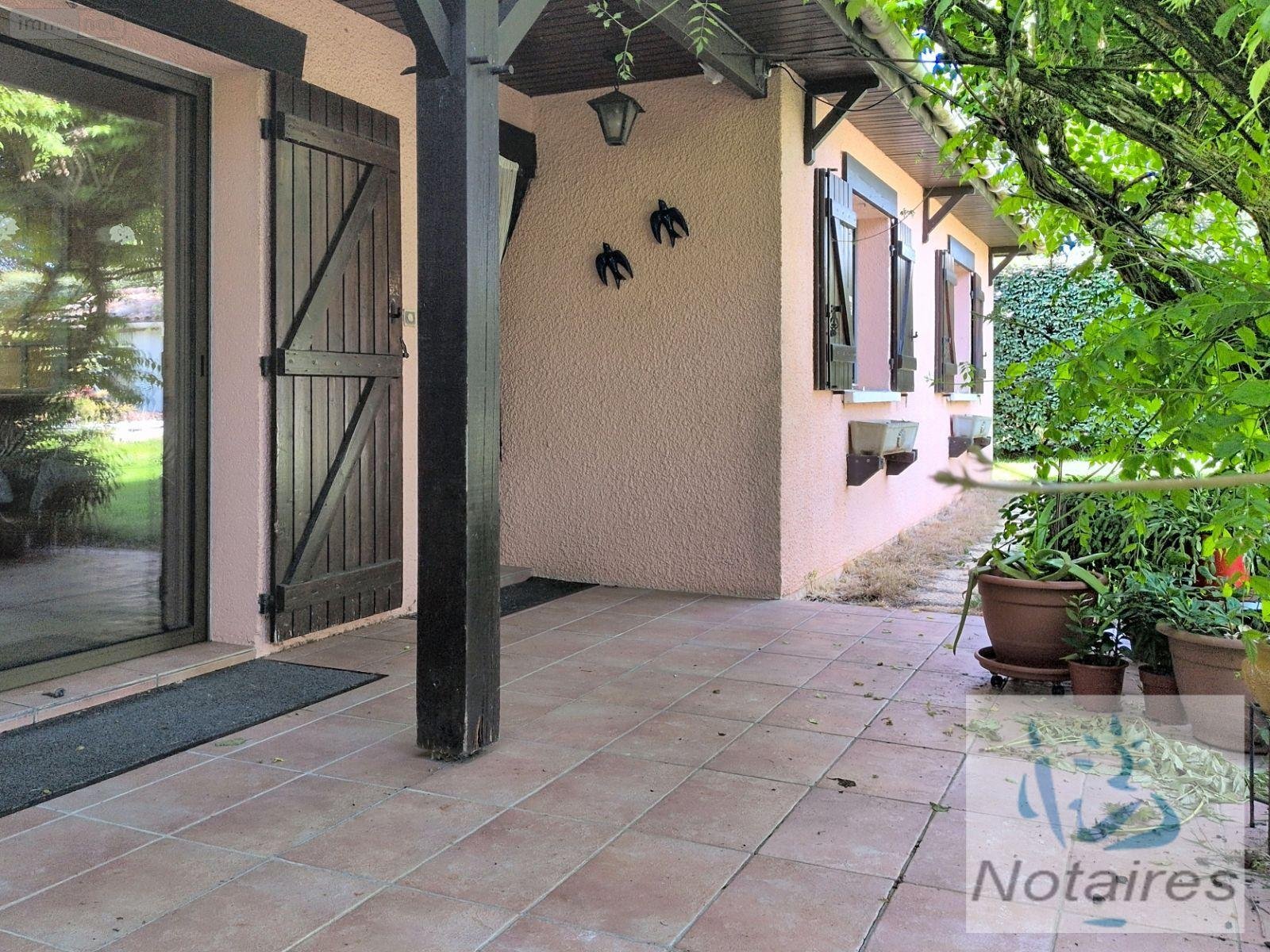 Maison a vendre Loupes 33370 Gironde 106 m2 4 pièces 330000 euros