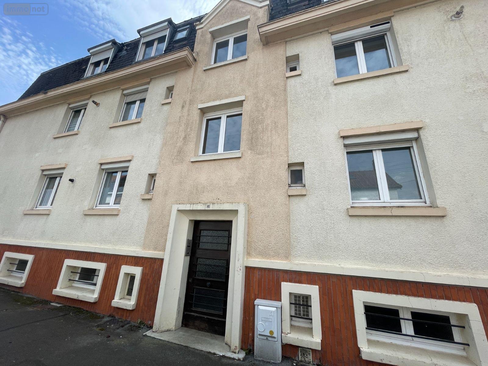 Location appartement Saint-Pol-sur-Ternoise 62130 Pas-de-Calais 66 m2 3 pièces 600 euros