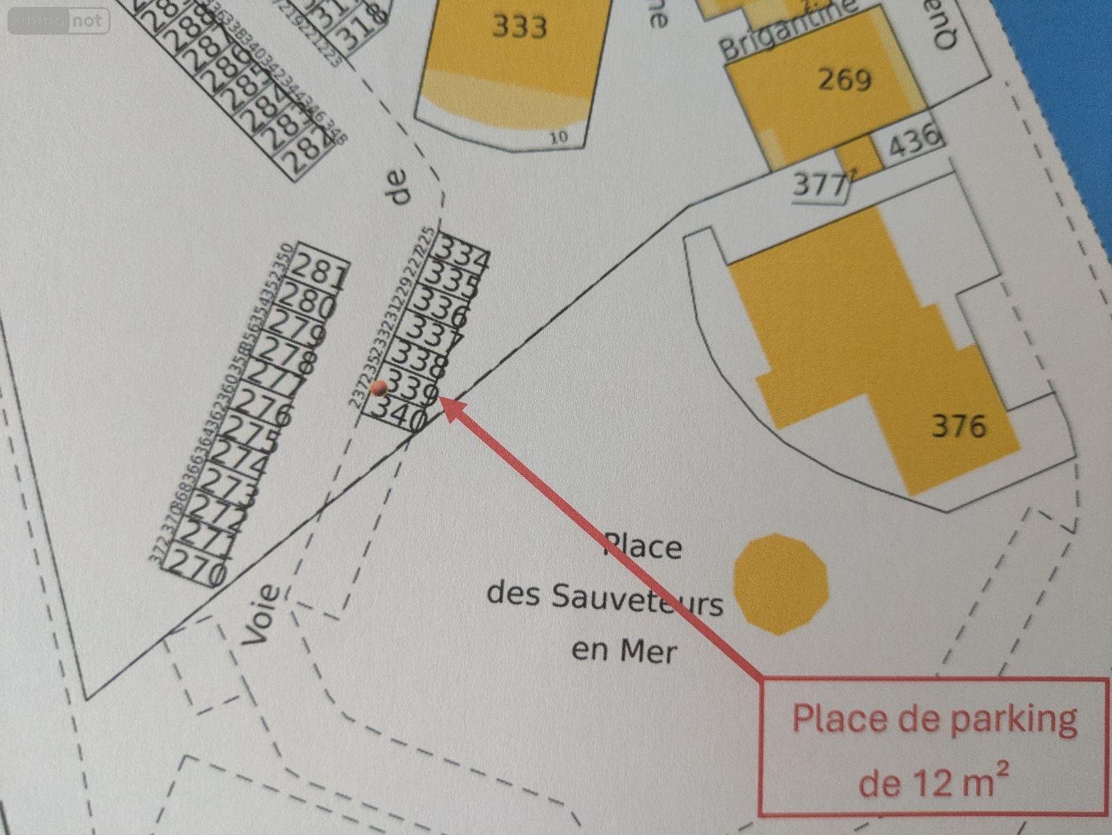 Garage et parking a vendre Les Sables-d'Olonne 85100 Vendée 12 m2  17500 euros
