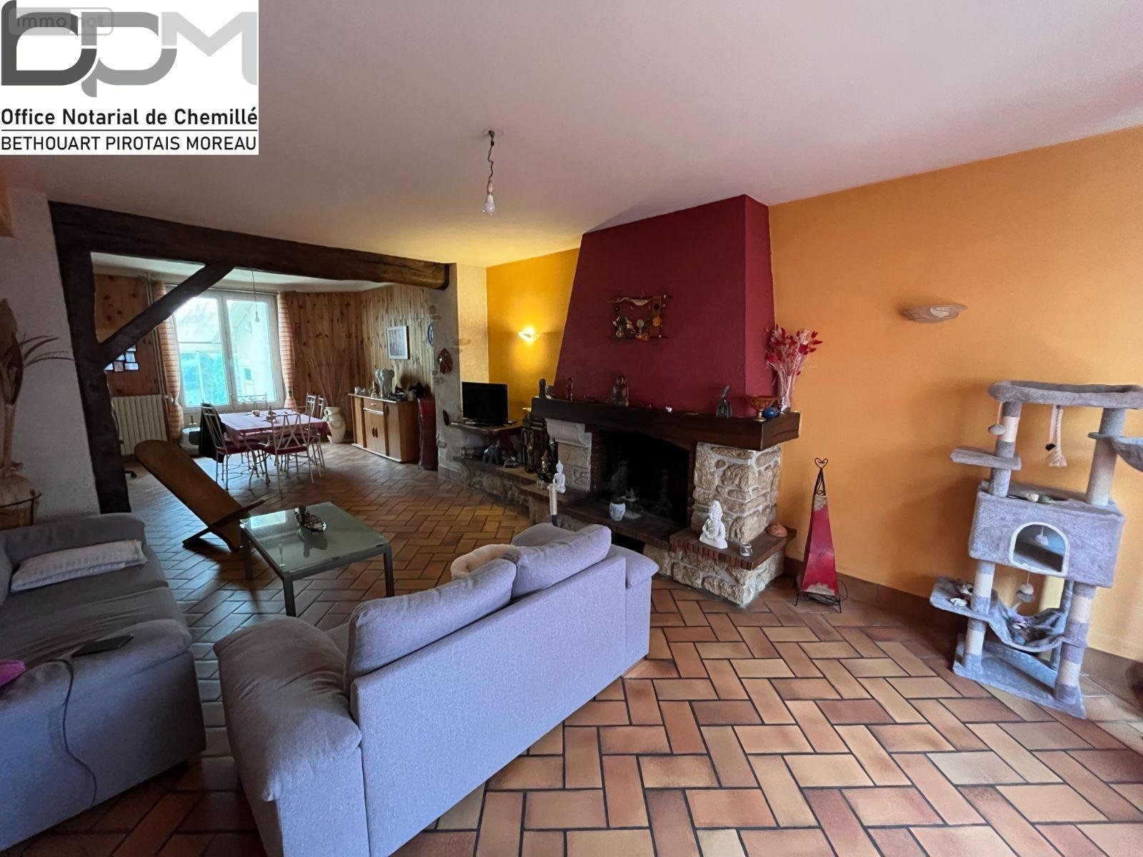 Maison a vendre Jallais 49510 Maine-et-Loire 170 m2  189000 euros