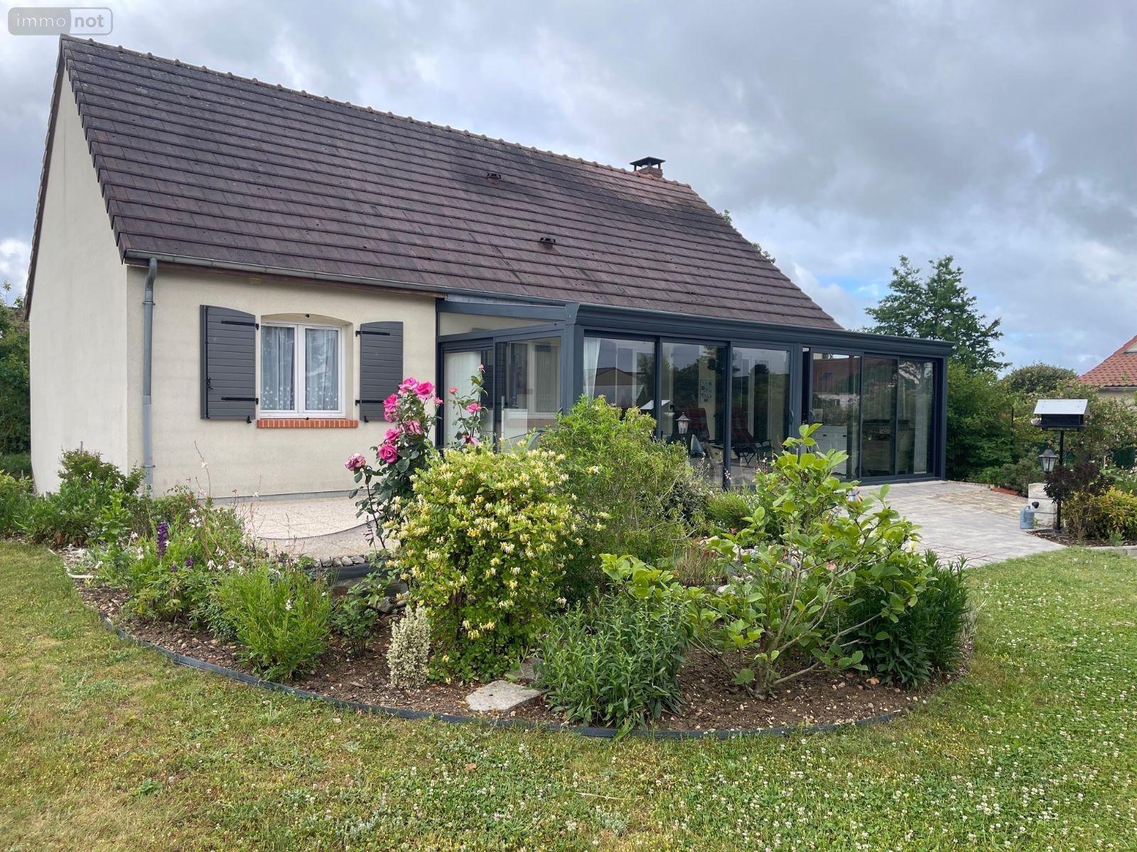 Maison a vendre Mareau-aux-Prés 45370 Loiret 92 m2 5 pièces 319640 euros
