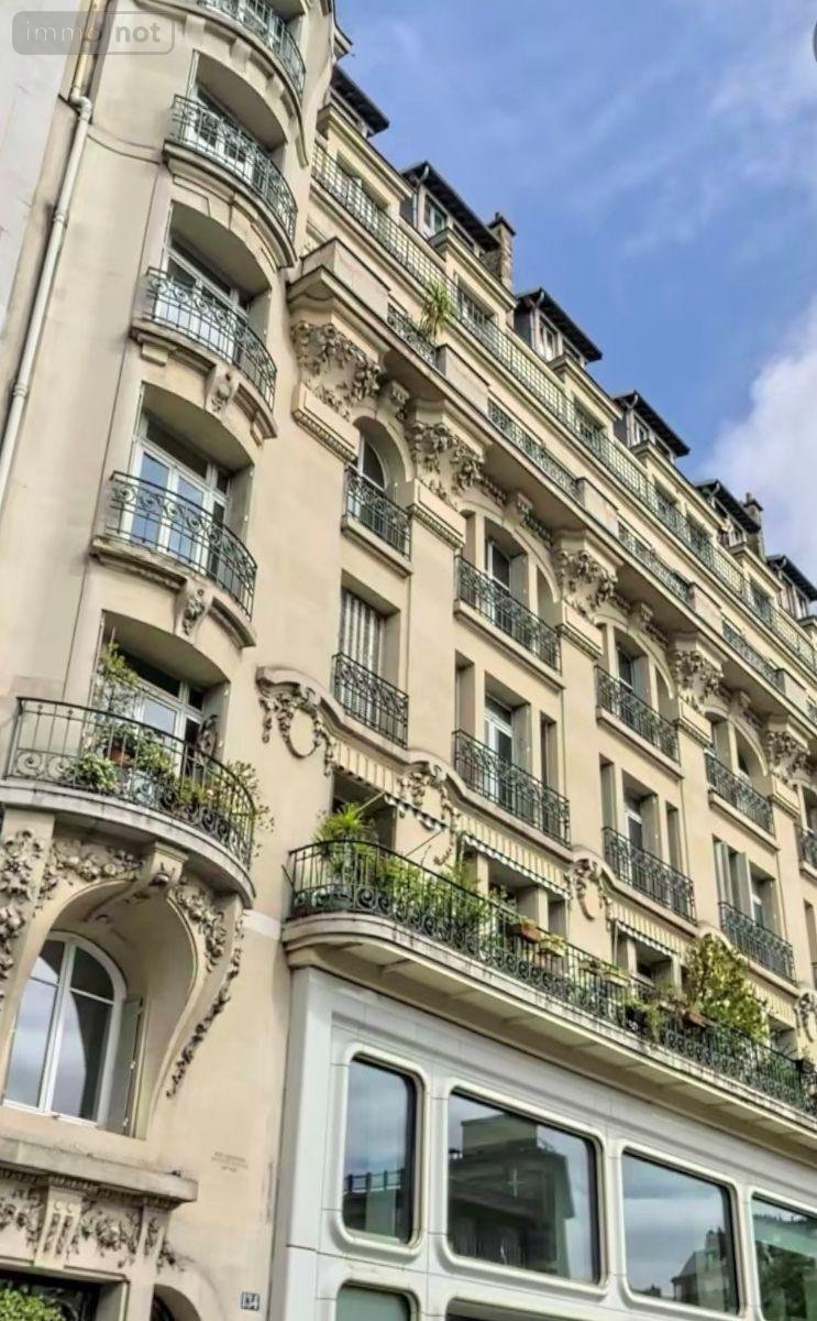 Immeuble a vendre Paris 18e arrondissement 75018 Paris 1513 m2  16167413 euros