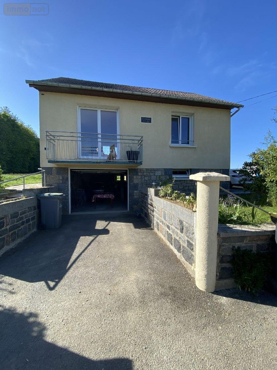Location maison Tinténiac 35190 Ille-et-Vilaine 65 m2 4 pièces 930 euros