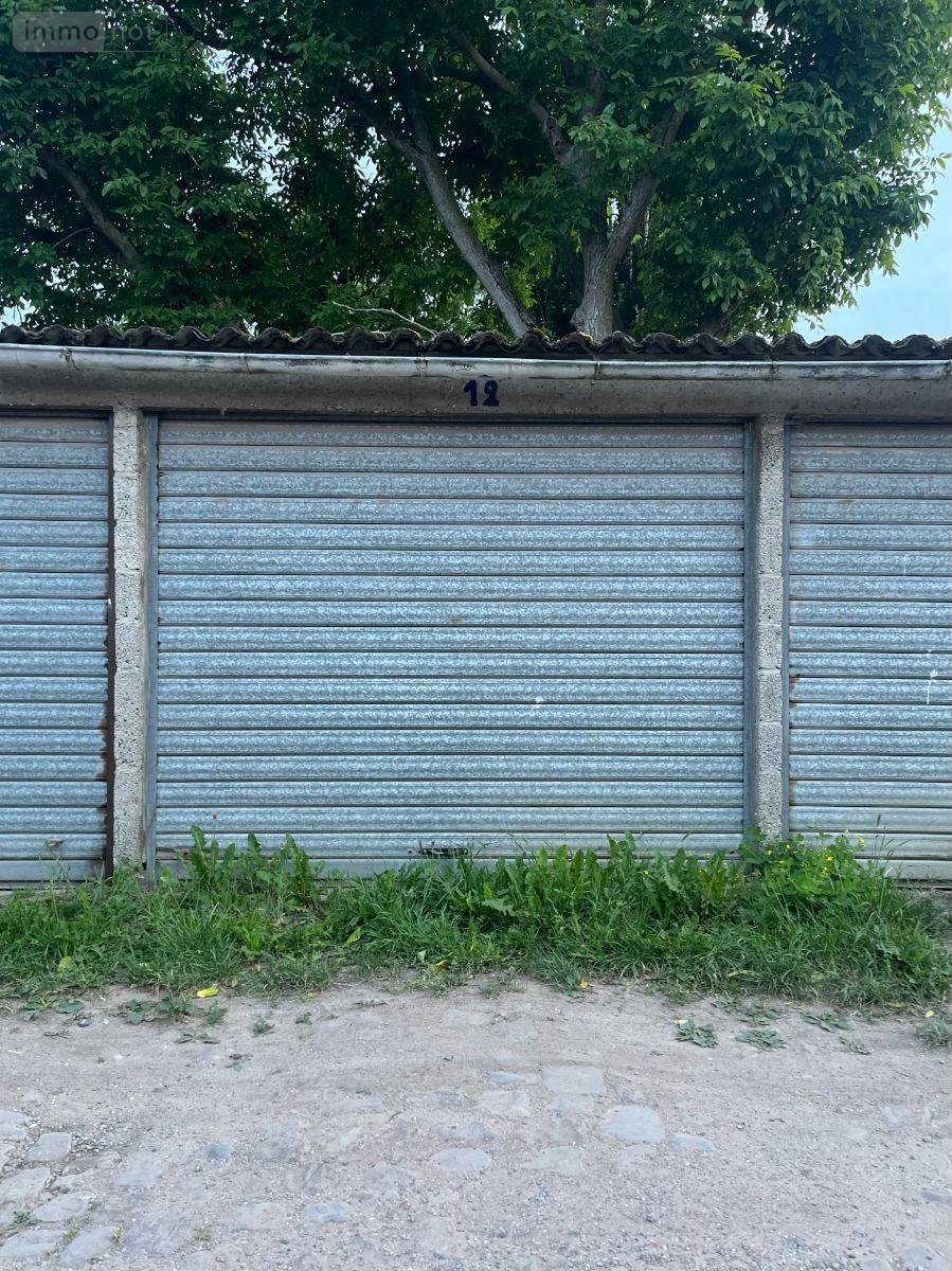 Location garage et parking Bailleul 59270 Nord  60 euros