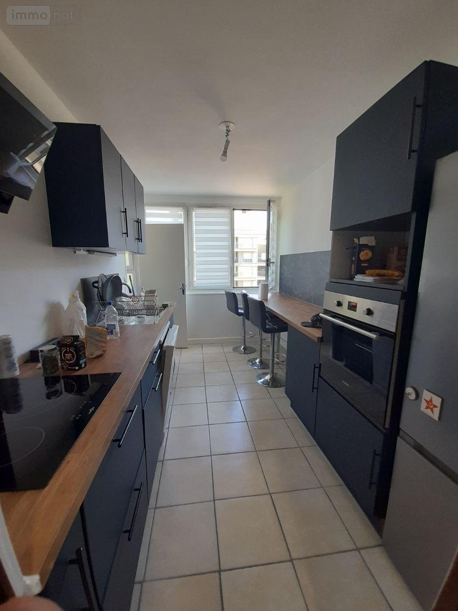 Location appartement Rennes 35000 Ille-et-Vilaine 69 m2 3 pièces 870 euros