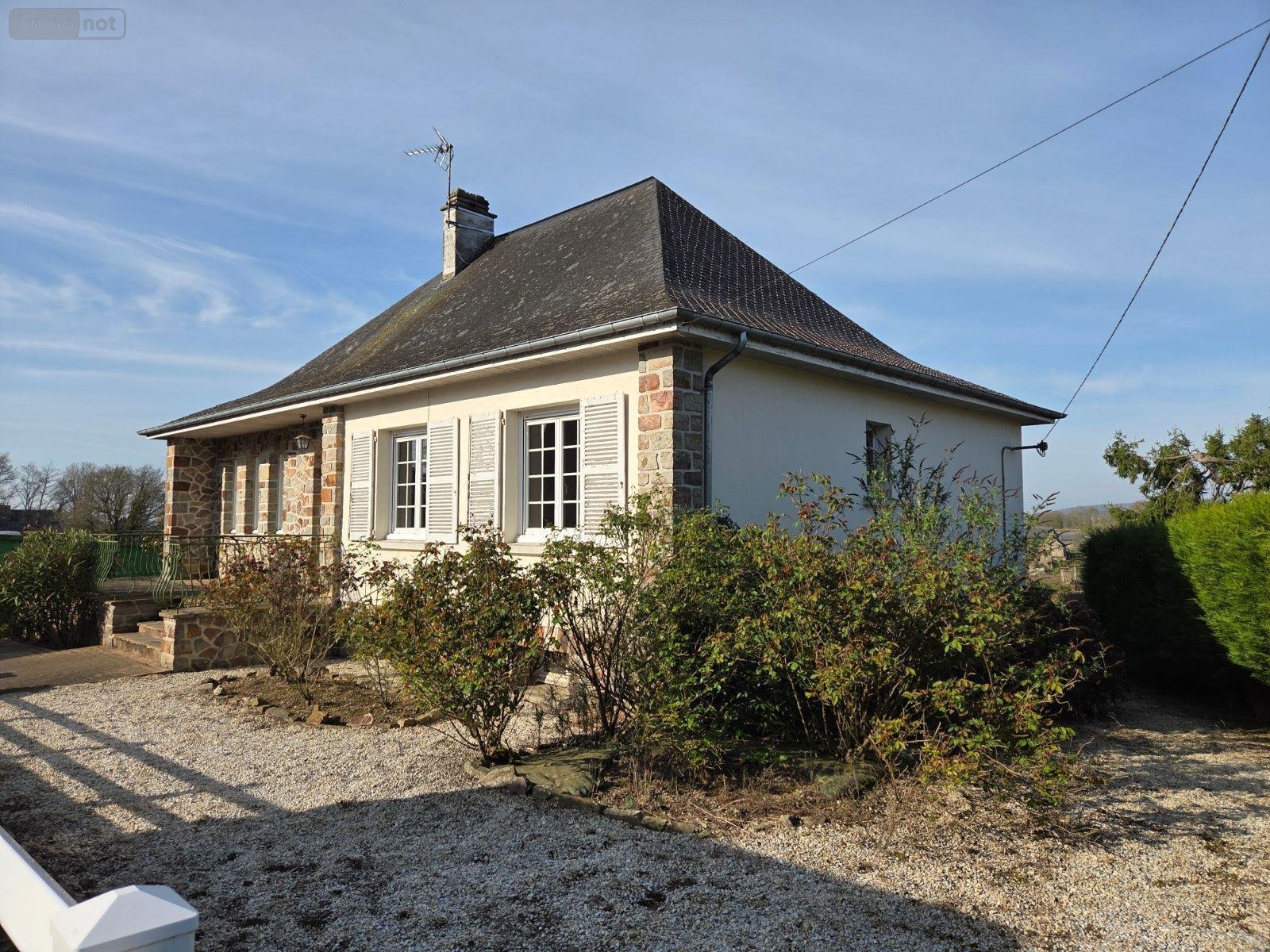 Maison a vendre Hardanges 53640 Mayenne 95 m2 6 pièces 79380 euros