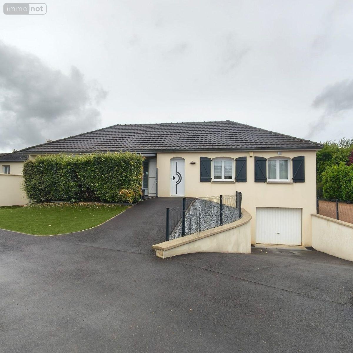 Location maison Saint-Parres-lès-Vaudes 10260 Aube 150 m2 5 pièces 1350 euros