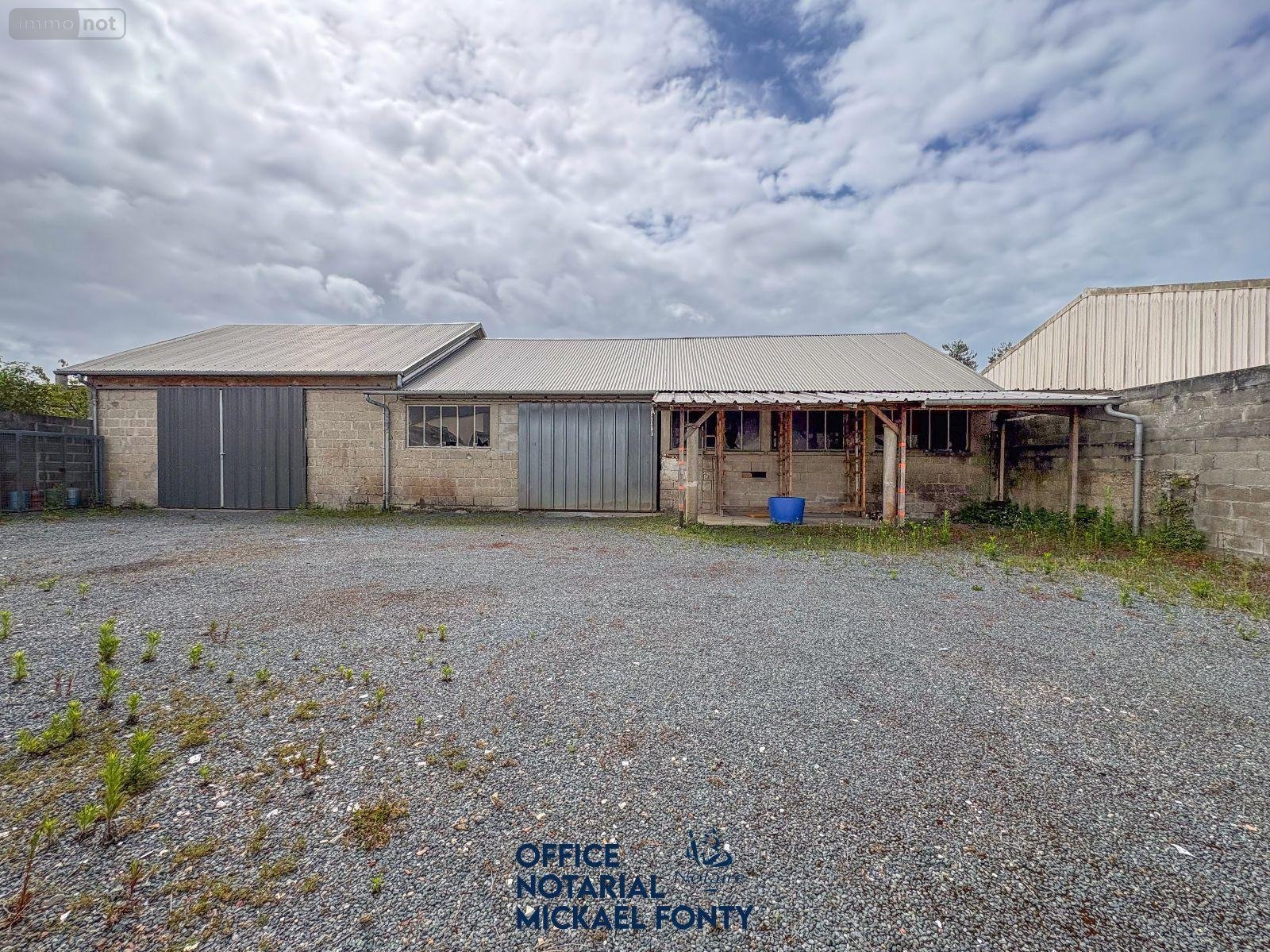 Garage et parking a vendre Agon-Coutainville 50230 Manche 170 m2  265000 euros