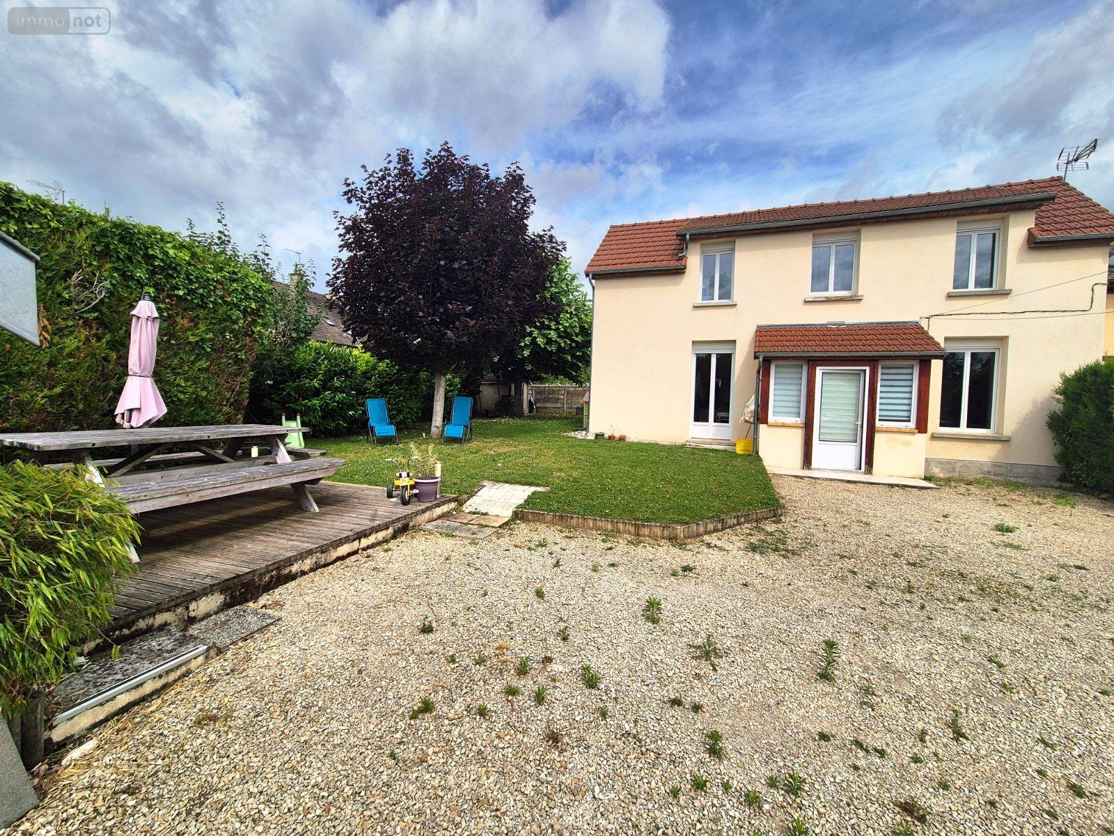 Maison a vendre Saint-Julien-les-Villas 10800 Aube 67 m2 4 pièces 159000 euros