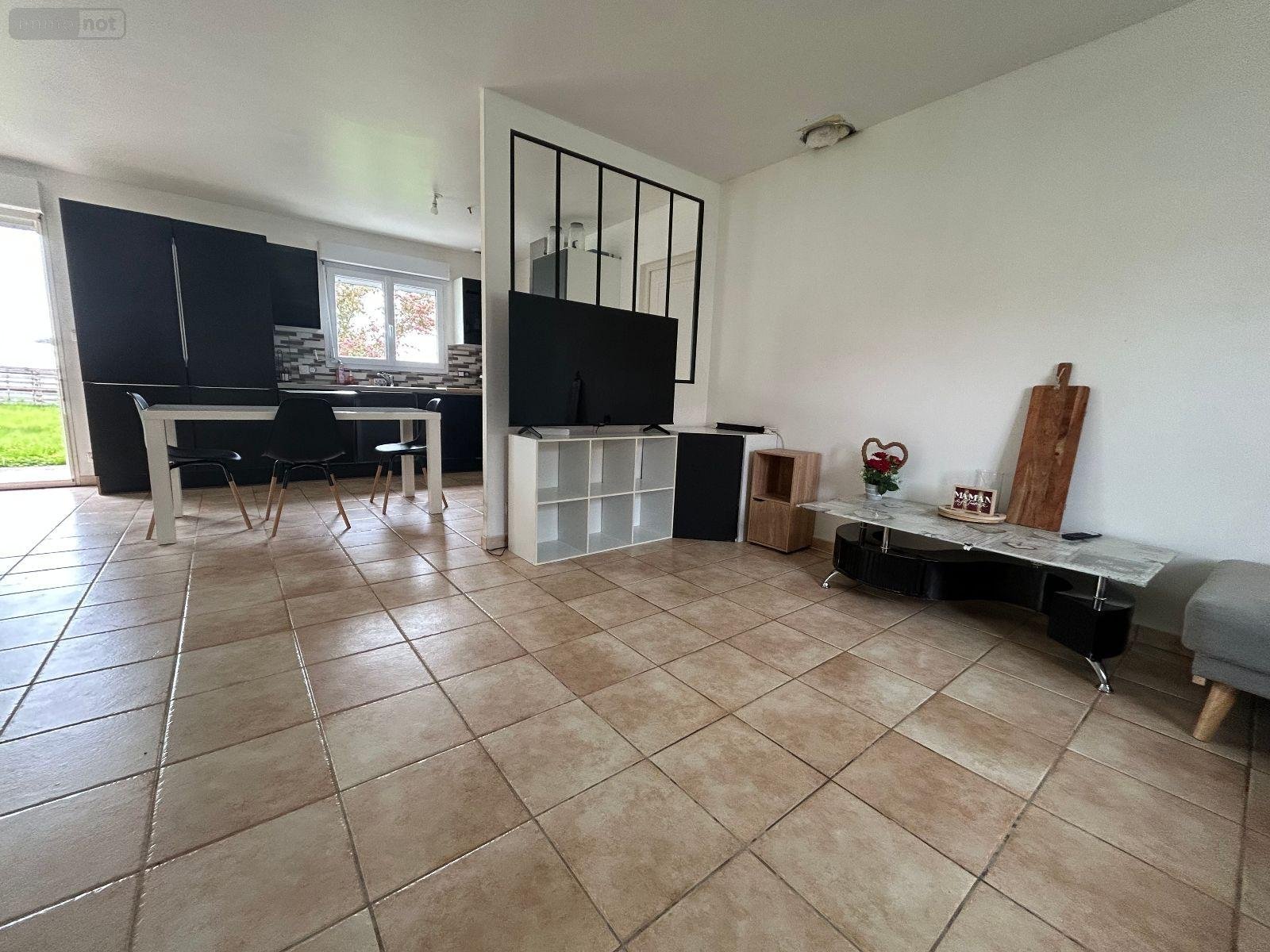 Maison a vendre Saint-Georges-le-Gaultier 72130 Sarthe 73 m2  116180 euros
