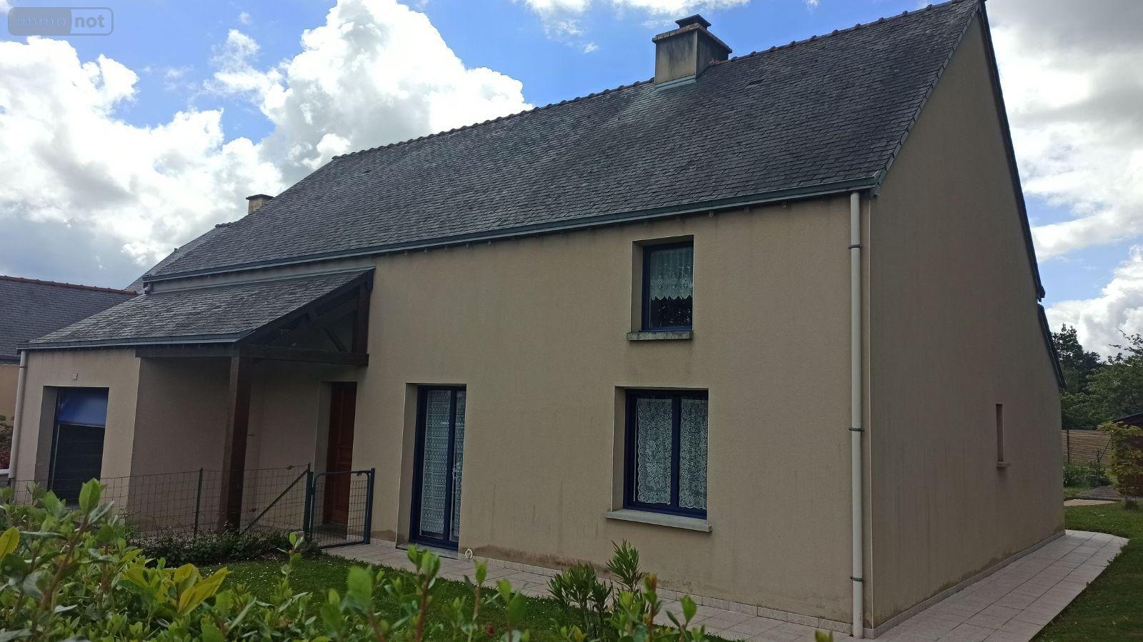 Location maison Combourg 35270 Ille-et-Vilaine 88 m2 4 pièces 860 euros