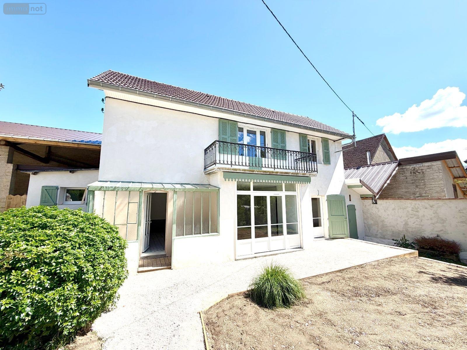 Maison a vendre Saint-Genix-les-Villages 73240 Savoie 96 m2 4 pièces 419000 euros