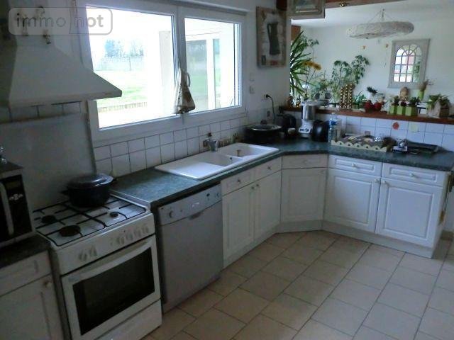 Location maison Saint-Rémy-Boscrocourt 76260 Seine-Maritime 157 m2 6 pièces 950 euros