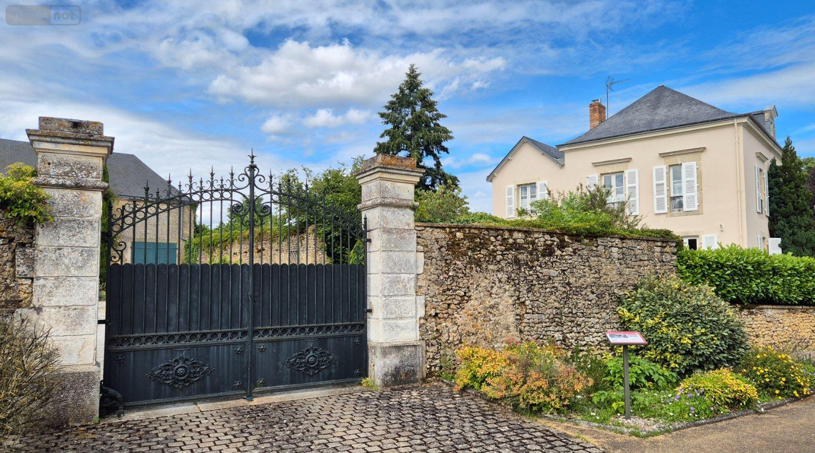 propriete a vendre Torcé-en-Vallée 72110 Sarthe 276 m2 12 pièces 560000 euros