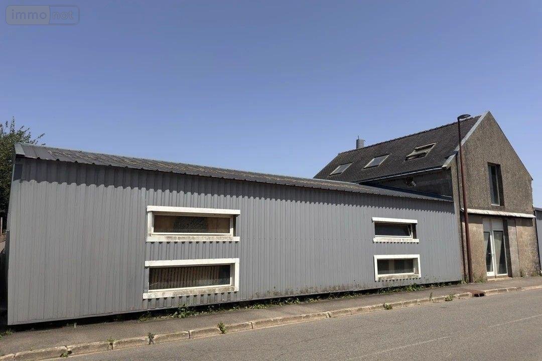 Fonds et murs commerciaux a vendre Clohars-Carnoët 29360 Finistère 250 m2  291200 euros