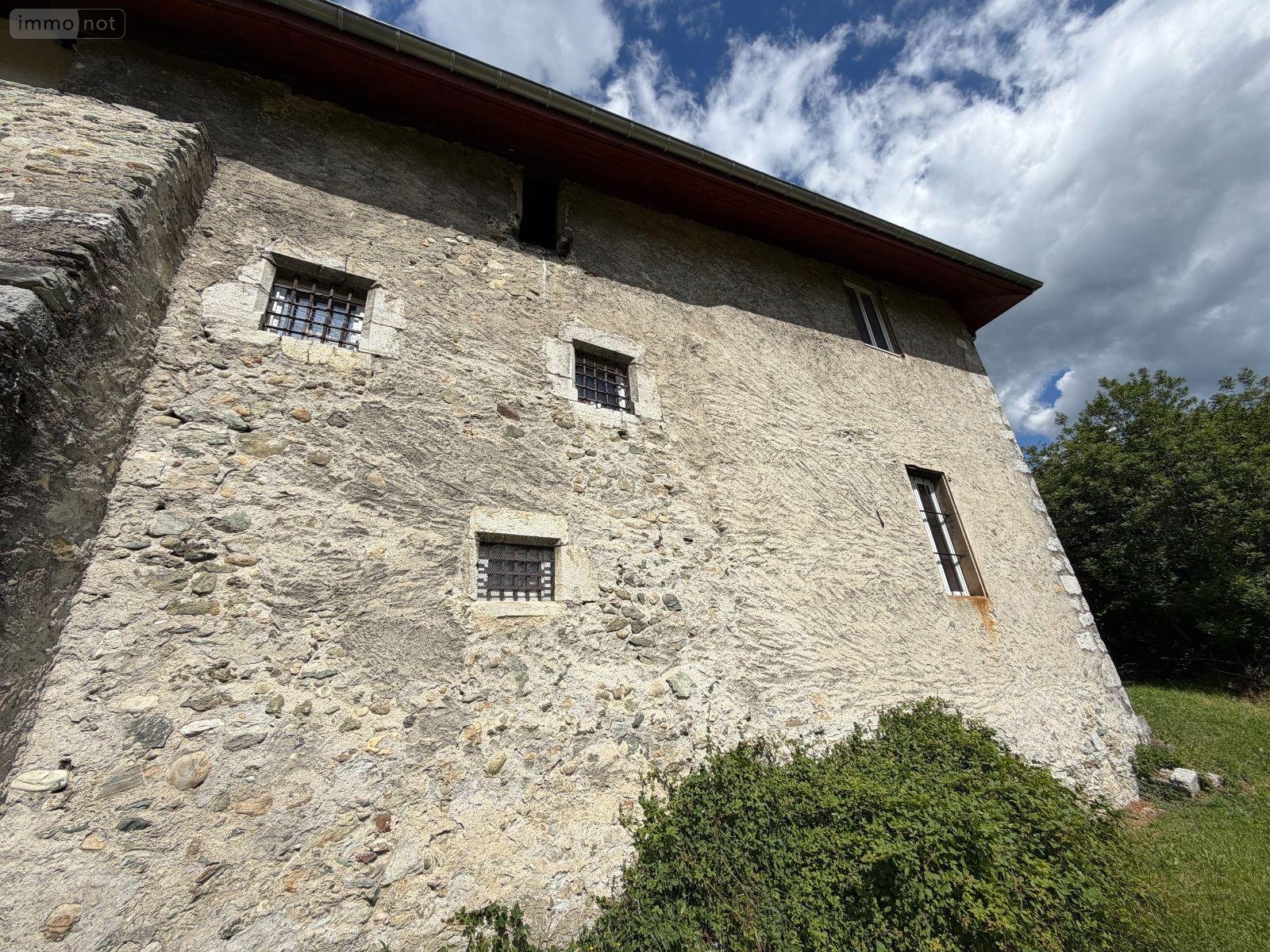Maison a vendre Planaise 73800 Savoie 400 m2  280000 euros