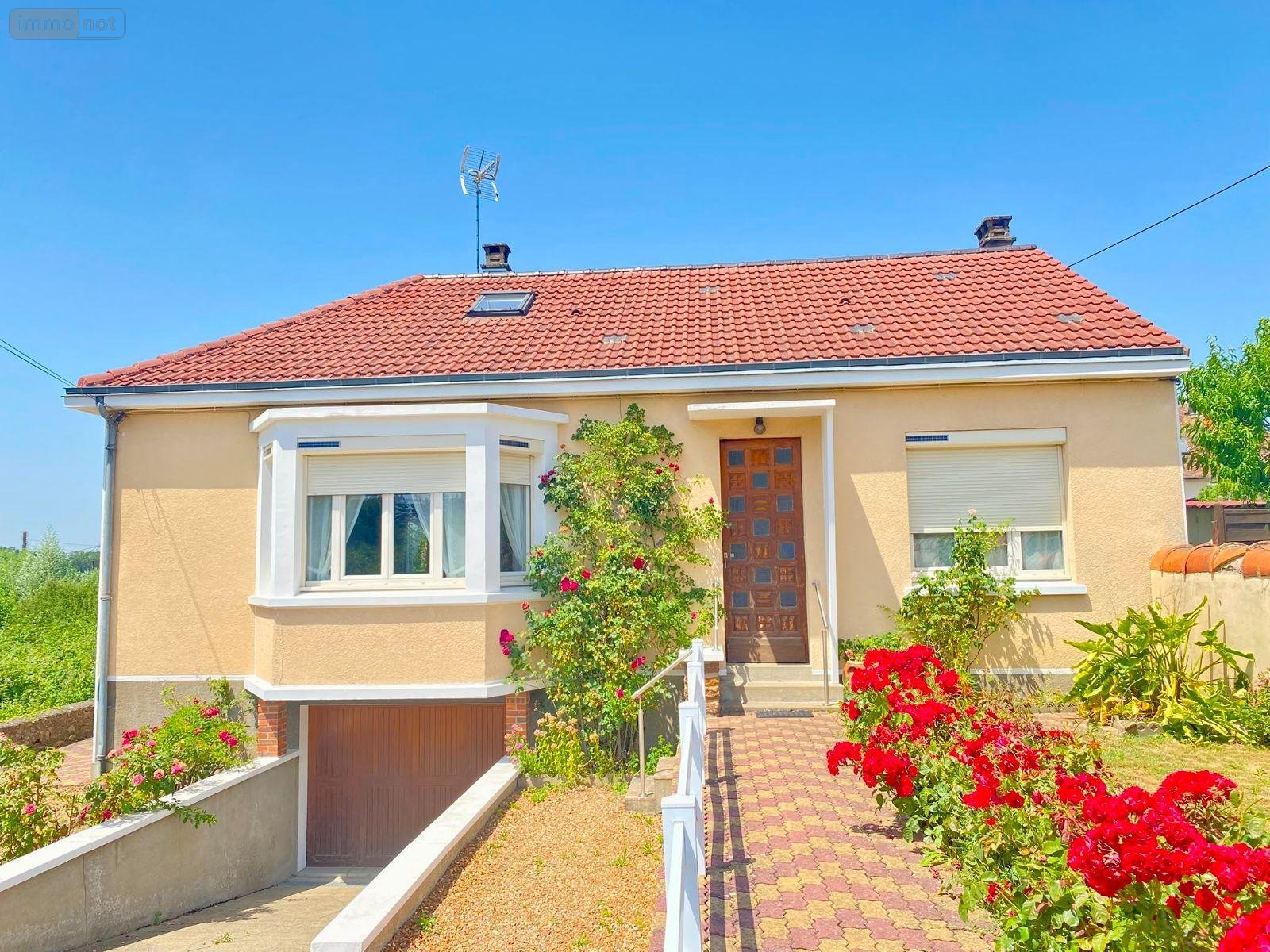 Maison a vendre Cérans-Foulletourte 72330 Sarthe 94 m2  157500 euros