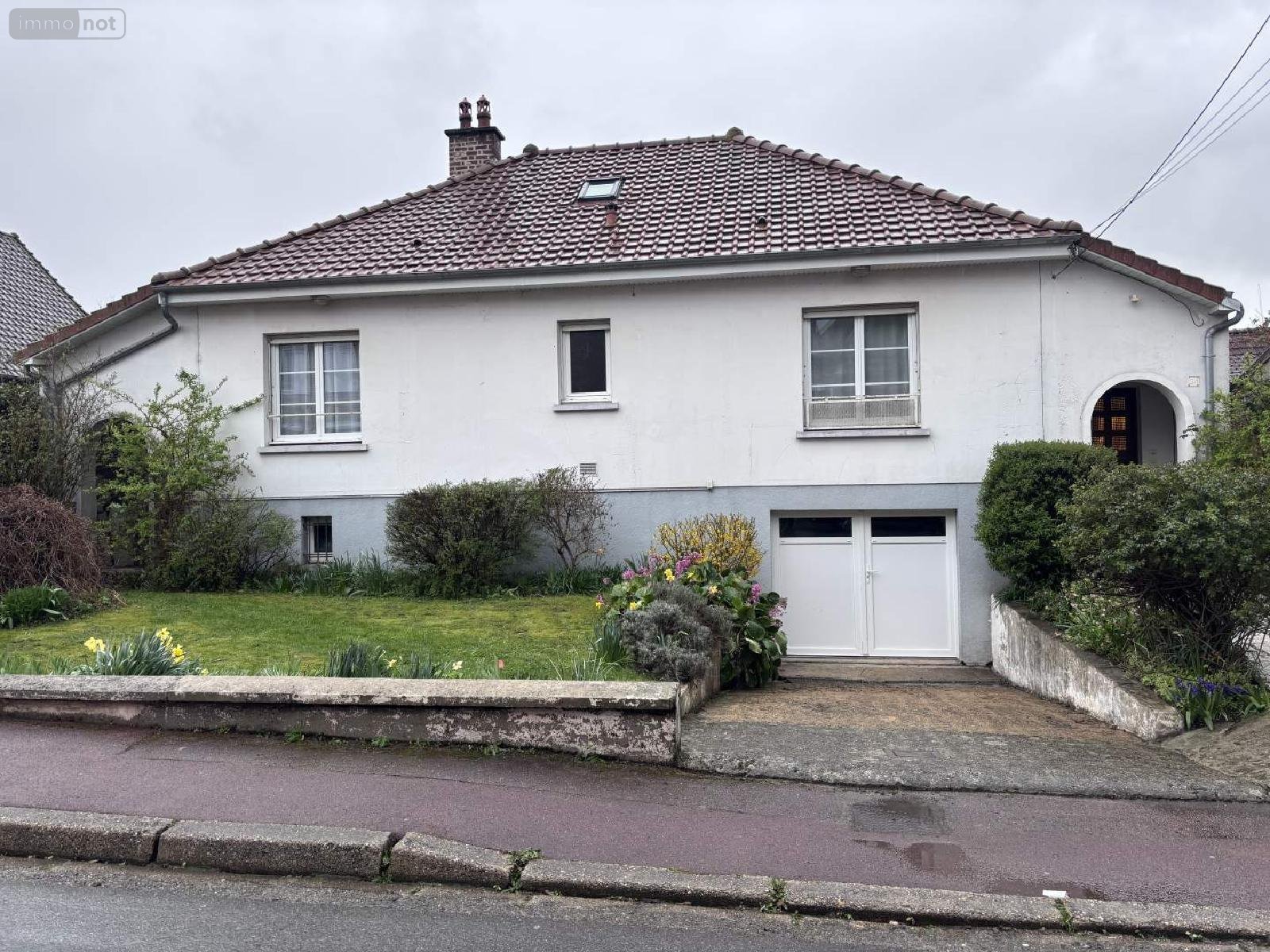 Maison a vendre Abbeville 80100 Somme 191 m2 11 pièces 230870 euros