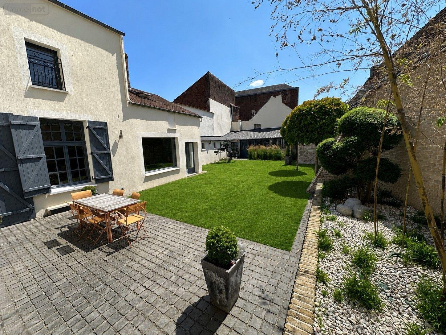 Maison a vendre Saint-Omer 62500 Pas-de-Calais 348 m2 10 pièces 568750 euros