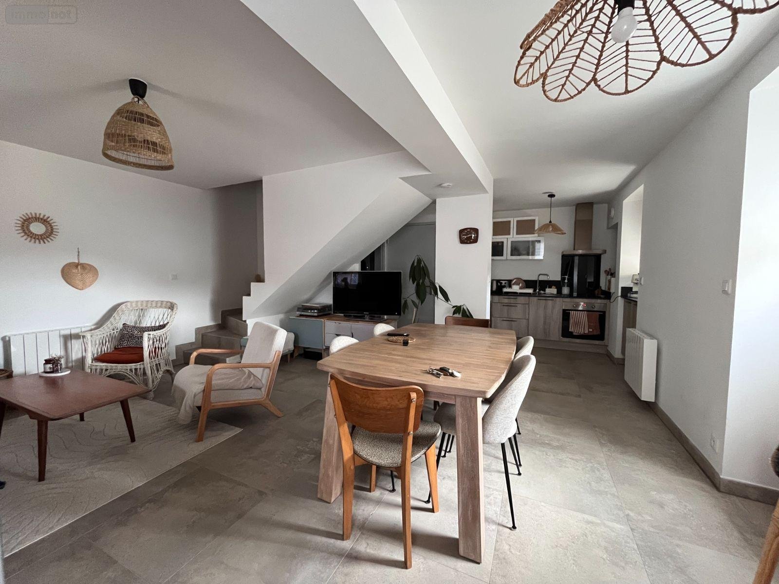 Location maison Irodouër 35850 Ille-et-Vilaine 67 m2 3 pièces 620 euros
