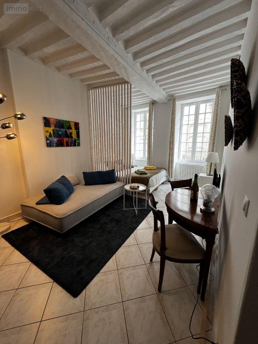 Location appartement Bayeux 14400 Calvados 28 m2 1 pièce 675 euros