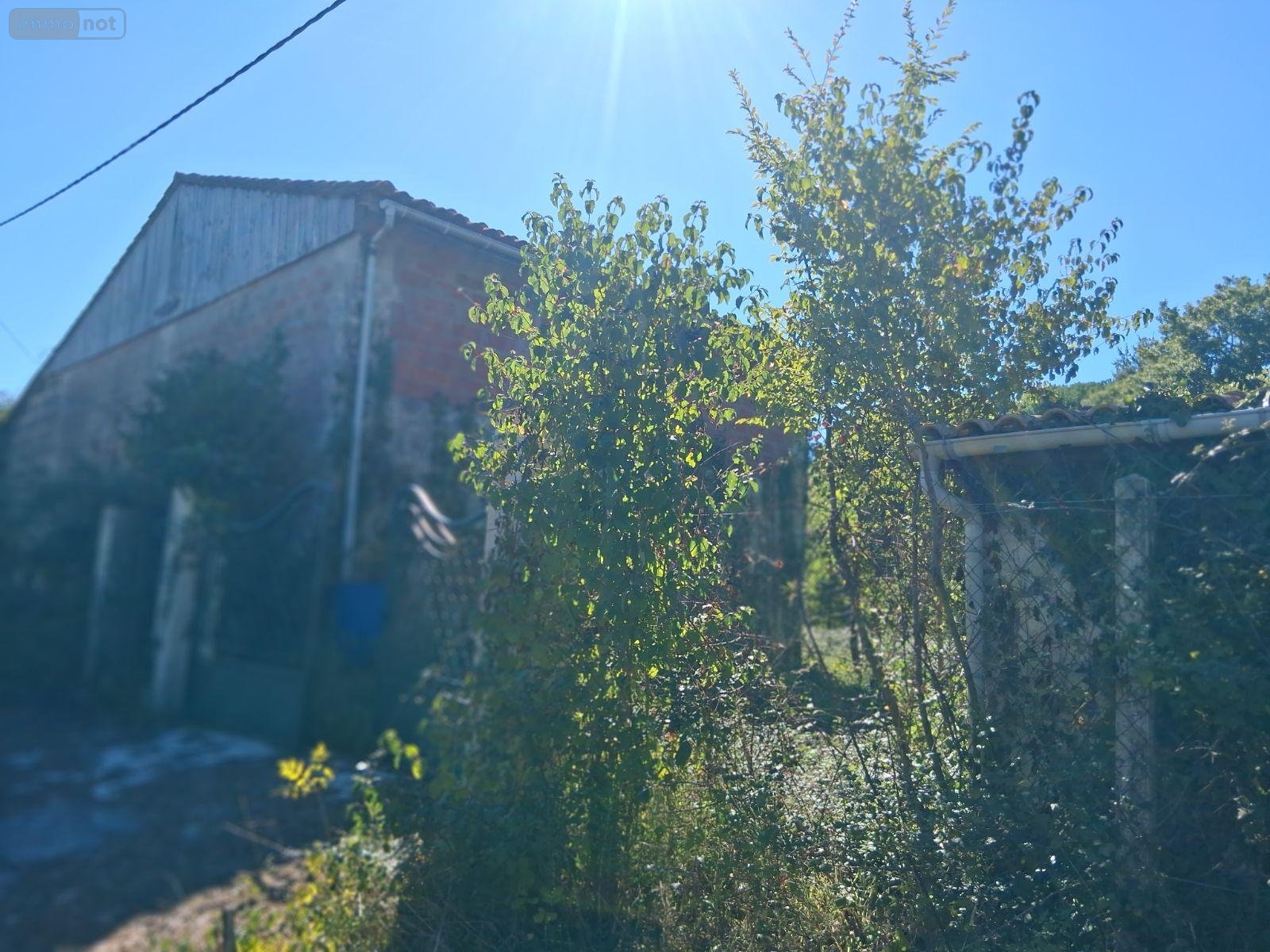 Maison en vente Val-de-Virvée (33240)