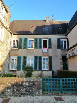 Immeuble - 50170 Pontorson