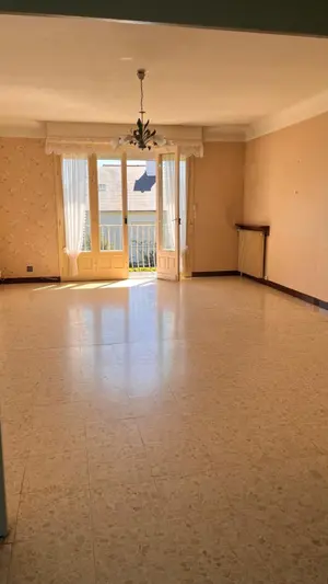 Maison - 72130 Fresnay-sur-Sarthe