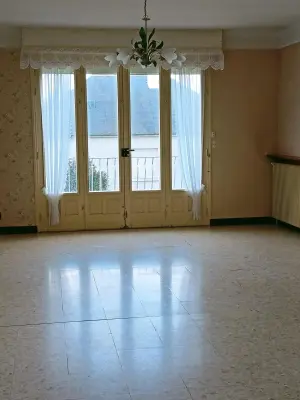 Maison - 72130 Fresnay-sur-Sarthe