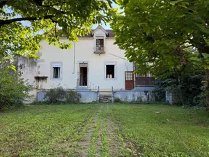 Maison - 18200 Saint-Amand-Montrond