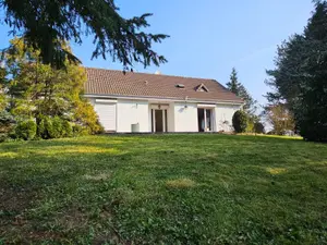 Maison - 18200 Saint-Amand-Montrond