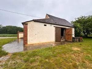 Immeuble - 89116 Cudot