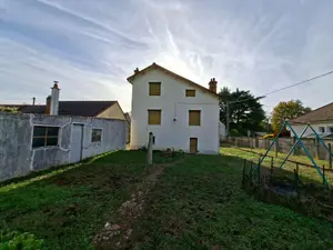 Maison - 18200 Saint-Amand-Montrond